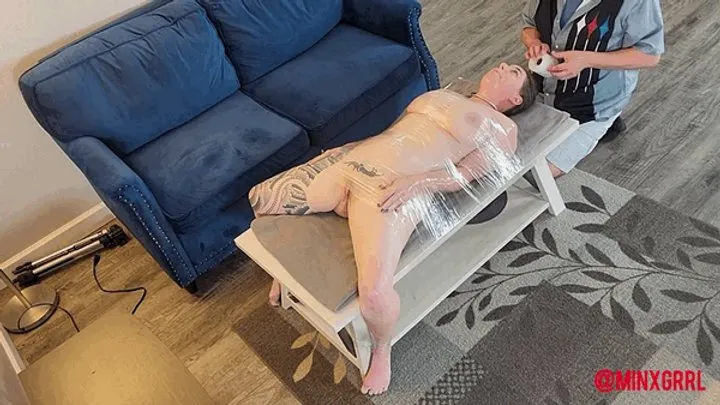 Minx Grrl's Fetish Corner - Wrapped for snack time (MP4 Format)