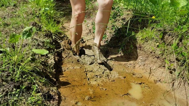 Highartheelsc4s - Girl barefoot in deep mud, barefoot in mud, walking in mud, girl in mud, muddy feet, feet stuck in mud