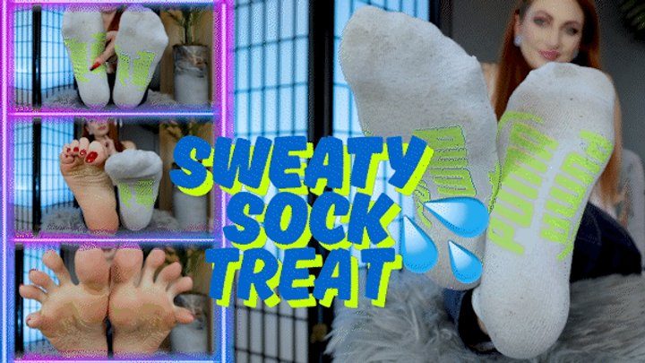 Olivia Rose Fetish - Sweaty Sock Treat For Foot Sluts (4K)