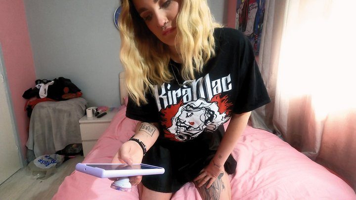 Amy Squirrel - Jennifer Sitting On His Face In a T-Shirt & Black Skirt