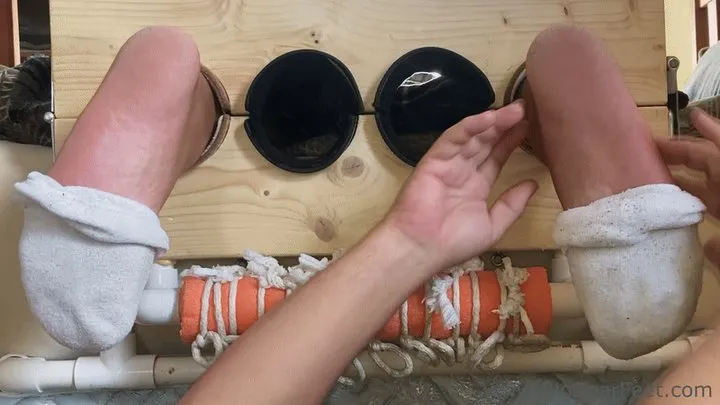 All Male Tickling Dungeon - Im1n2ft - Hold Still II - endure tickling or punish the feet