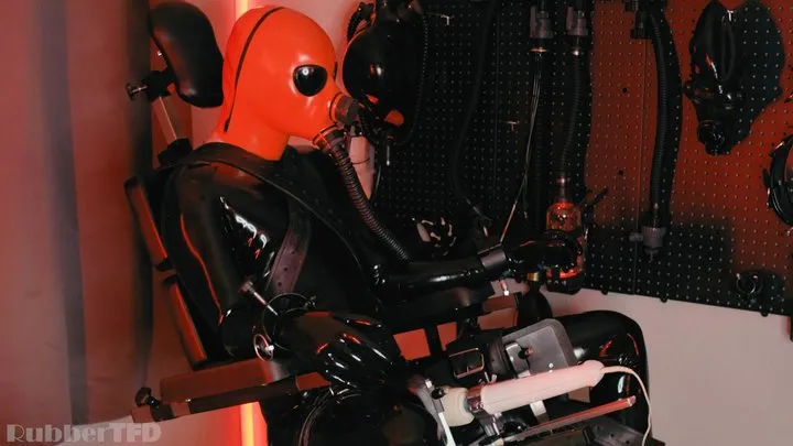 Rubbertfd - BUCKAROO'S DRONE TRAINING [PHASE 2 - EXTRACTION] [Gay Leather, Latex, Fetish]