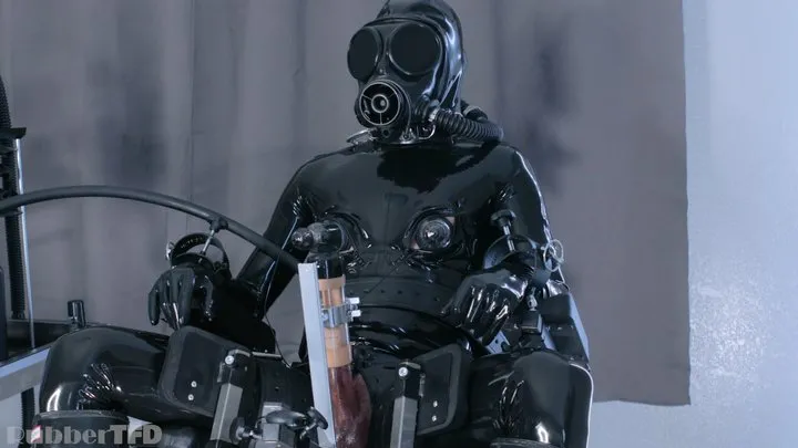 Rubbertfd - THE GIMP EXTRACTION LAB [Gay Leather, Latex, Fetish]