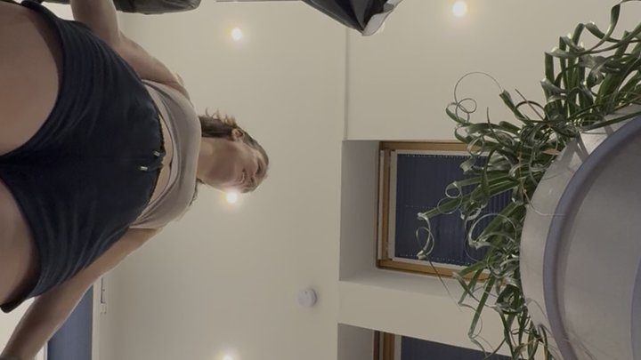 Giantgoddess65 - Without me you’re worthless! You’re nothing without me!