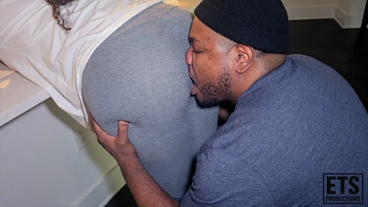 Ets Fart Productions - Fart Transaction – Sashamonae Bent Over & Blasting Face Farts (Part 1)