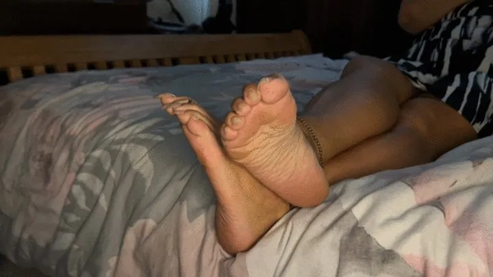 Ilovehernailss - Worshipping @Mysplendidfeet’s long natural toenails