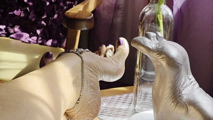 Foot Fetish Paradise - Milah the absolute Queen of the Highly Arched Feet