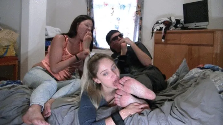 She Licks His Feet - Angie in foot slave training (mp4)