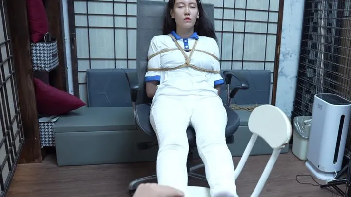 The Dream Of Bondage - Foot Fetish - Love her feet, rope bondage, foot slave training