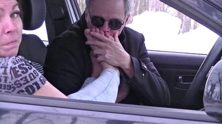 Foot Predator - Car ride with Caroline (mp4)