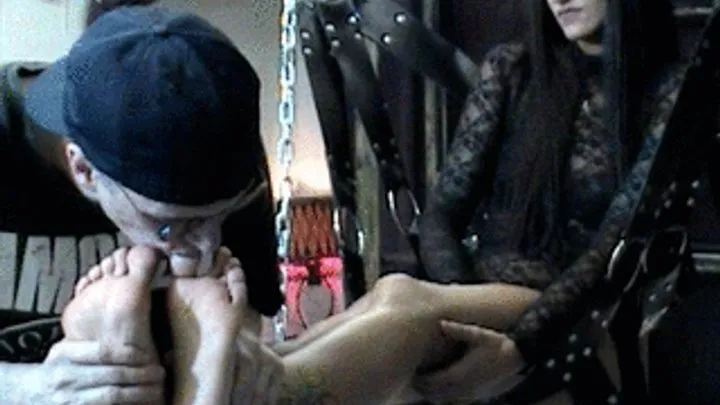 Foot Predator - Licking Lily's Feet, ep. III (cam 1)