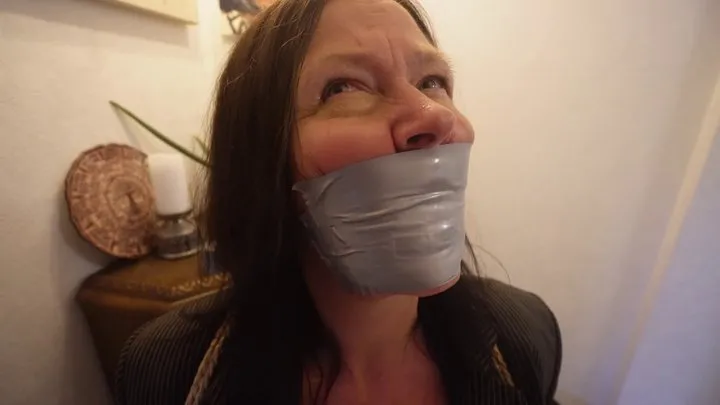 Blueeyedbondage - Taylor - Hidden Disguise WMV