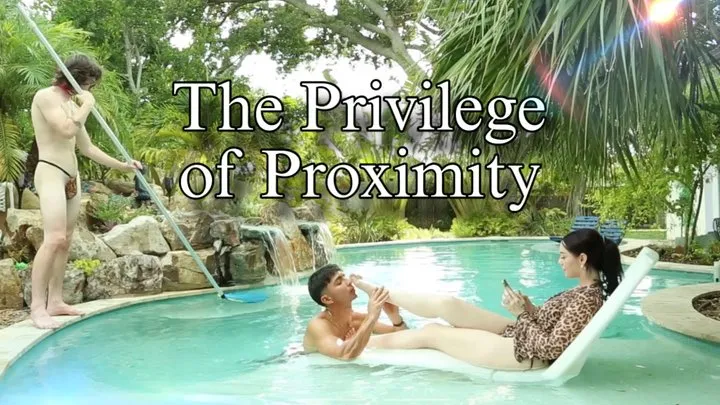 Lexi Luxxe - The Privilege of Proximity