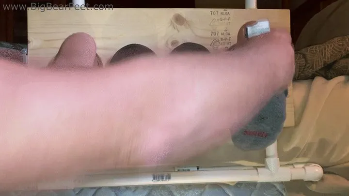 All Male Tickling Dungeon - Im1n2ft - That Tickling Itch - Tickling big wide feet with itching powder