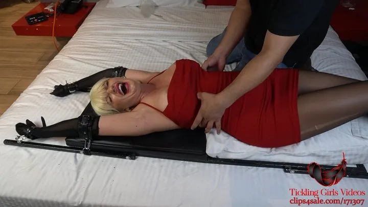 Tickling Girls Videos - Elegant Emily