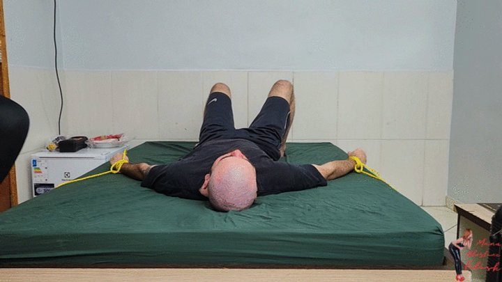 Manu Albertine Facesitting - Face sitting two, by PocaH and Slave, Cam by Manu, FULL HD