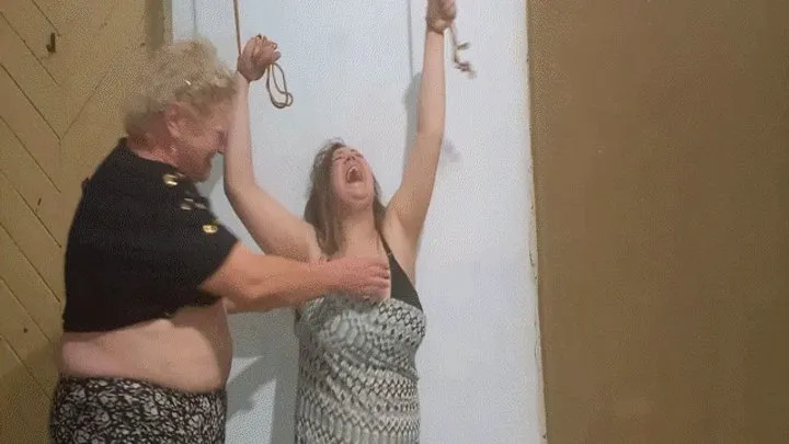 Appetizing Crumpet - Stepmom attacks again MP4