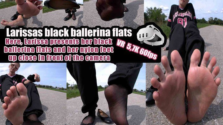 Vr Feet Clips - Eating Girls Clips - VR 3D 5,7k - Here, Larissa presents her black ballerina flats and her nylon feet up close in front of the camera.