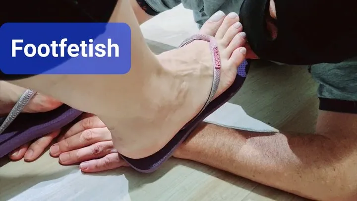Anna Caroll Feet Domme - A session of footfetish with spanking and footworship