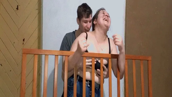 Appetizing Crumpet - Stuck? I'll tickle your boobs!!! MP4
