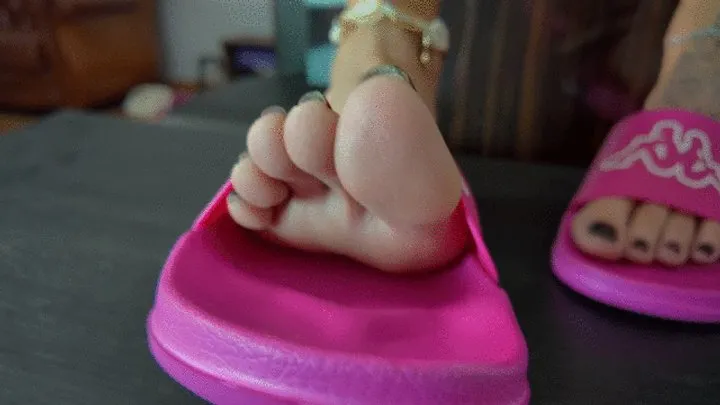 Custom Clips - Ruslana - Head Of Slave In Chest Lick Pink Kappa Flip Flops And Heels - Part 1