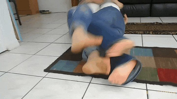 Manpuppy - Rolling and Wrestling Feet Fight - JC Dickerson - Elis Ataxxx - Richard Lennox - Manpuppy - WMV 1080