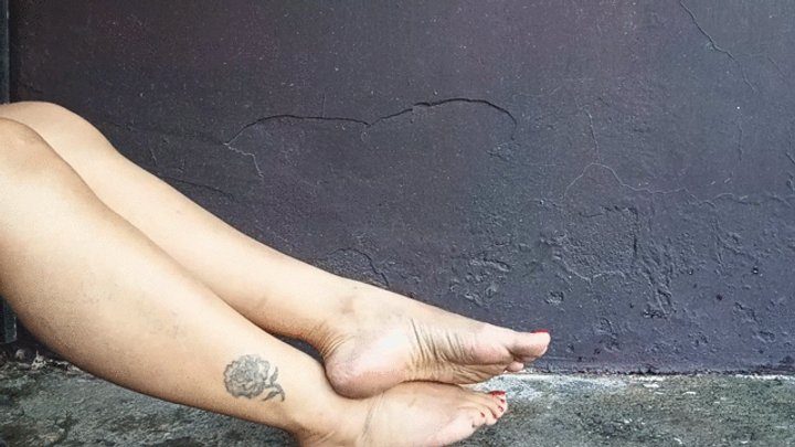 Goddess Foot Fetish - Soles and arches in conjunction with beautiful bare feet (3)