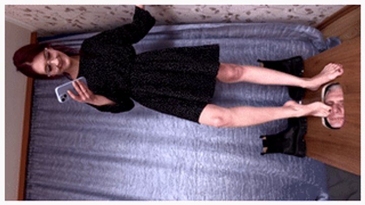 Furious Girls - Merciless floor-face trampling performed by tall ginger lady in dirty boots (part 2 of 5), flo735x 2160p