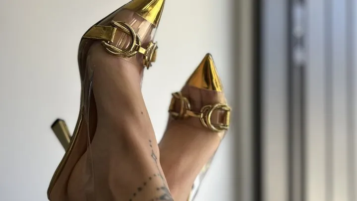 Feet And Pussy Worship - Golden Heels & Pussy Playing Mirror Shot