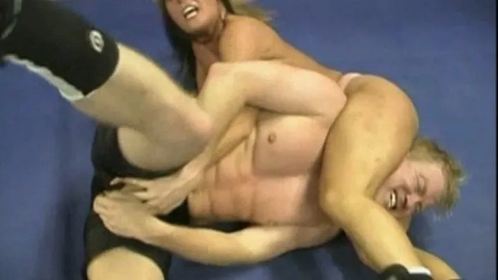 Sexy Fighting Women - Slam Bam Pro Wrestling Duncan Vs Big Breasted Lynn