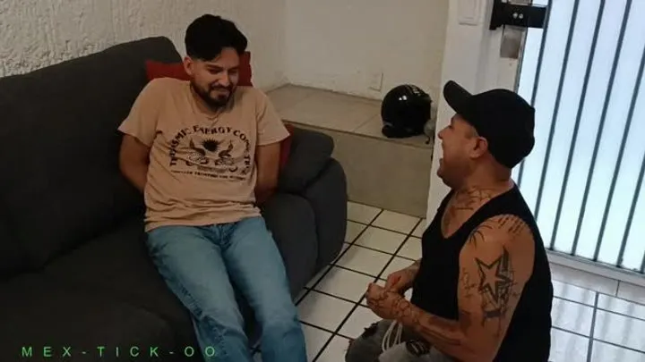 Mex-tick-oo - JOSE VUELVE A HACER COSQUILLAS A RICKY