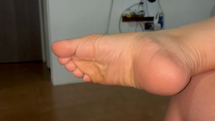 Foot Fetish Paradise - Self Massaging my beautiful feet by Princess Nicolle
