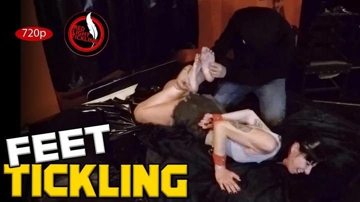Red Light Tickling - Tickling Endurance: MIA Hogtied and Tickled on the Bed! Extreme Foot Fetish Tickle Domination for Ticklish Sporty Girl, Ponytail Tied Up! Feet and Armpit Tickling with Hands, Hairbrush and Glove | Jeans Shorts and Crop Top | The Pose - 720P HD