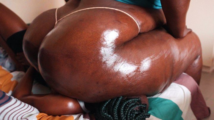 Thick Sistass - Traumatised by Julia's huge smelly unwashed buttocks part 1