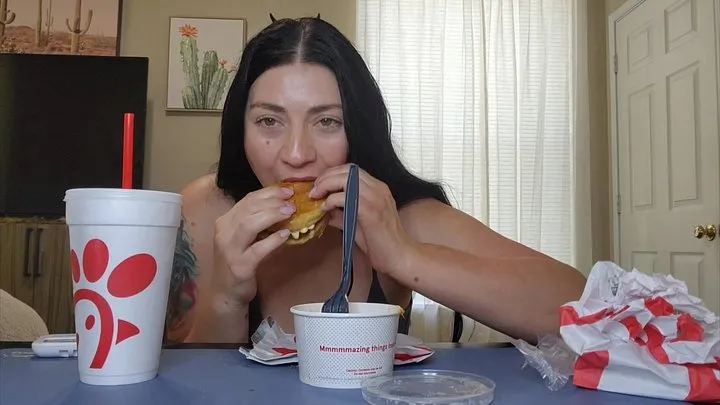 Kinkydomkitty - Fast Food Makes Me Soooo Gassy
