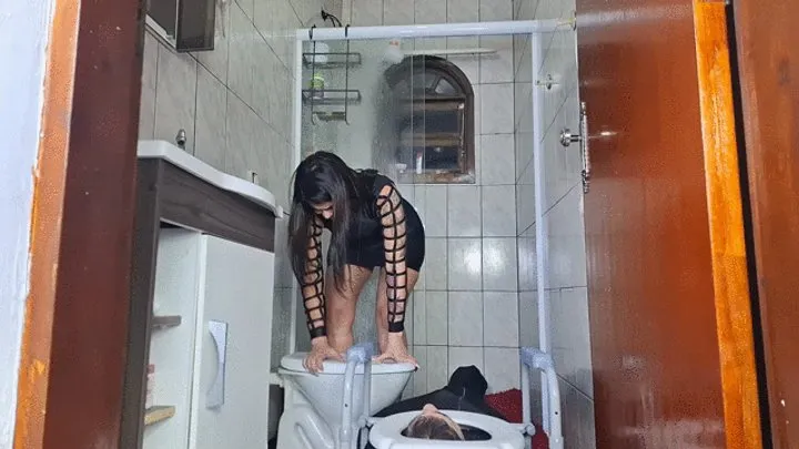 Gf Studios - FART DOMINATION INTO THE TOILET PART 1 BY NICOLLY AND DANIEL CAM BY ALINE FULL HD