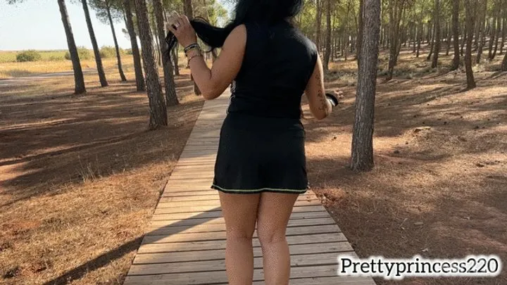 Prettyprincess - Public farting