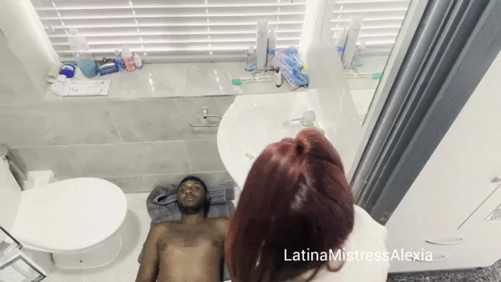 Latina Mistress Alexia - Human Carpet in the bathroom
