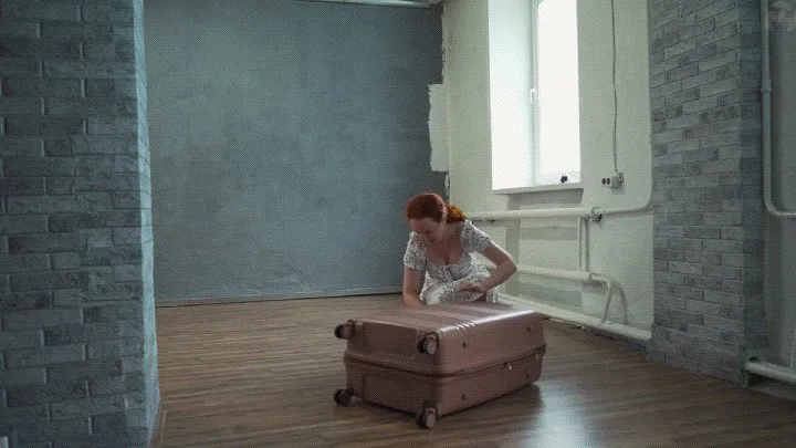 Vacuum Dreams - Vacuum suitcase