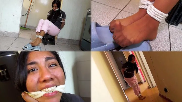 Divarope Latinas In Fetish Bondage - Housewife in troubles, Paola first time tied up and gagged!