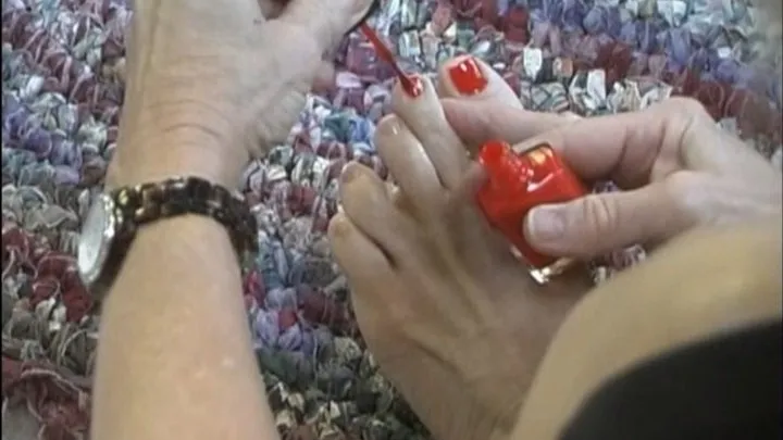 Sexy Fighting Women - Diane Paints Her Toes, Sexy Small Feet With High Arches
