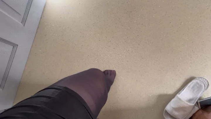Nylon Loving! - Goddess Anna Sheer Nylon soles walking along hard surface, tease and taunt you...