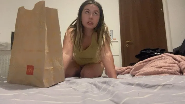 Nipsandstrips - Serving you a meal full of farts