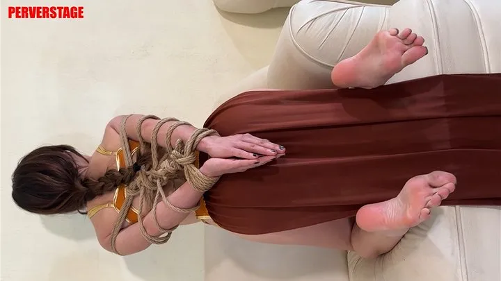 Perverstage - Princess Leia barefoot and bound with ropes (Custom) MP4