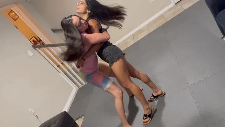 Baefight - Aaliyah vs Misty Addams: Squished Cheater