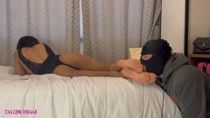 Girls Fetish Brazil - Shemale Goddess Kicks His Face & Makes Him Worship Her Dirty Flip-Flops # SD MOBILE - Girls Fetish Br