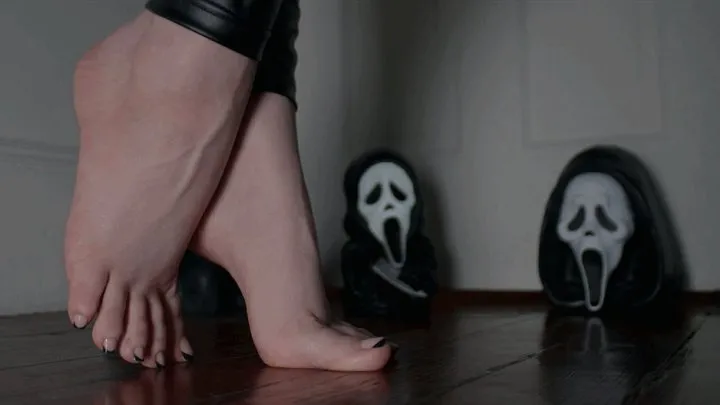 M- - M - Sexy Goth Feet with Black French Tip Toenails