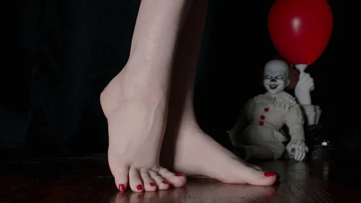 M- - M - Sexy Feet with IT Red Toenails Barefoot