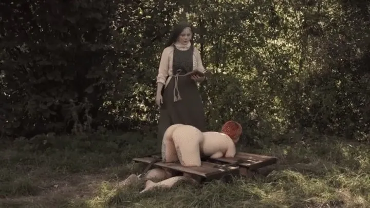 Bondagegirls - knee pillory outdoor - mp4 1080p