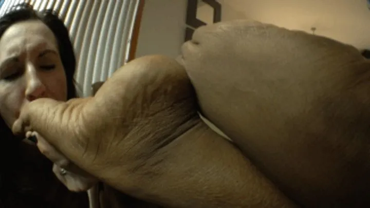Hfw - Worship Them Until I Am Horny, 2nd